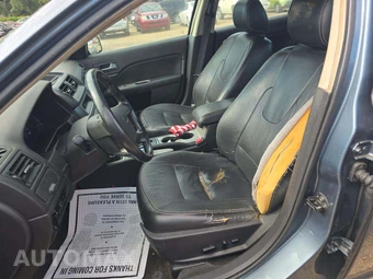 2011 Ford Fusion SEL – miniatura 3