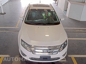 2011 Ford Fusion SEL – miniatura 2
