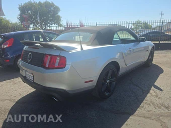 2011 Ford Mustang GT Premium Convertible - miniatura 3