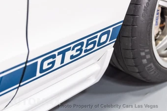 2011 Ford Mustang GT Premium Coupe - miniatura 33