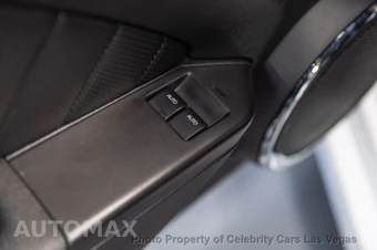 2011 Ford Mustang GT Premium Coupe - miniatura 43
