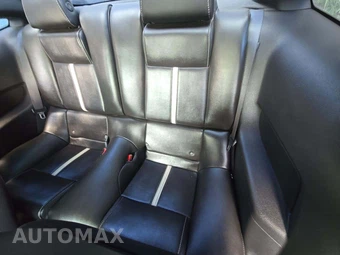 2011 Ford Mustang GT Premium Coupe - miniatura 13