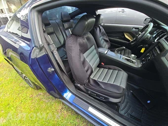 2011 Ford Mustang GT Premium Coupe - miniatura 18