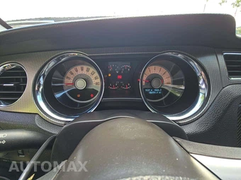 2011 Ford Mustang GT Premium Coupe - miniatura 9