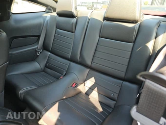2011 Ford Mustang GT Premium Coupe - miniatura 19