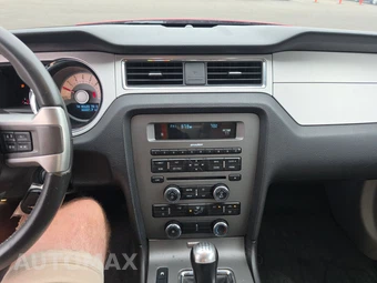 2011 Ford Mustang GT Premium Coupe - miniatura 11