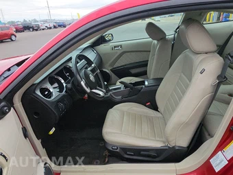 2011 Ford Mustang GT Premium Coupe - miniatura 7