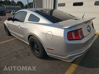 2011 Ford Mustang GT Premium Coupe - miniatura 6