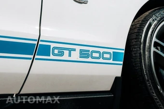 2011 Ford Mustang Shelby GT500 Coupe - miniatura 12