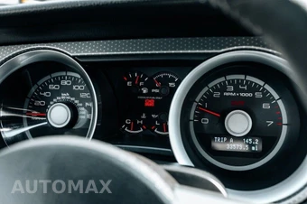 2011 Ford Mustang Shelby GT500 Coupe - miniatura 30