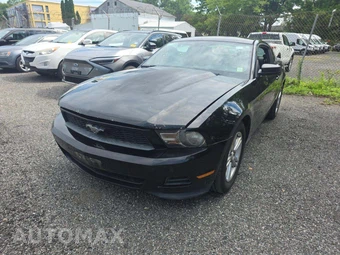 2011 Ford Mustang V6 Coupe