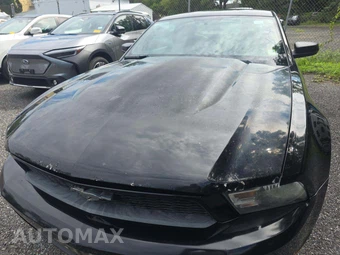 2011 Ford Mustang V6 Coupe - miniatura 21