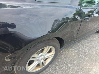 2011 Ford Mustang V6 Coupe - miniatura 24
