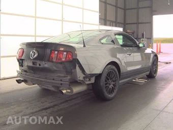 2011 Ford Mustang V6 Coupe – miniatura 4