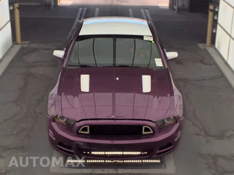 2011 Ford Mustang V6 Coupe - miniatura 2