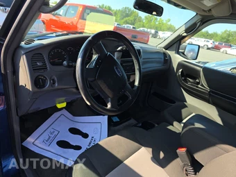 2011 Ford Ranger XLT Extended Cab Medium Bed w/Rear Doors – miniatura 11