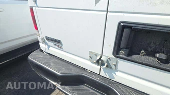 2011 Ford Super Duty E-350 Commercial Cargo Van 138.0" WB - miniatura 18