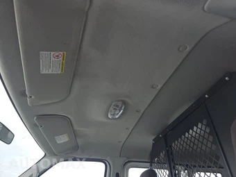2011 Ford Super Duty E-350 Commercial Cargo Van 138.0" WB - miniatura 17