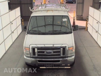 2011 Ford Super Duty E-350 Commercial Cargo Van 138.0" WB - miniatura 2