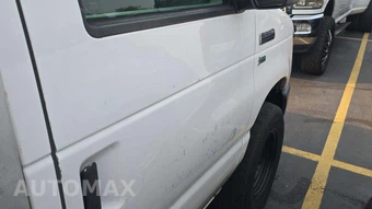 2011 Ford Super Duty E-350 Cutaway – miniatura 30