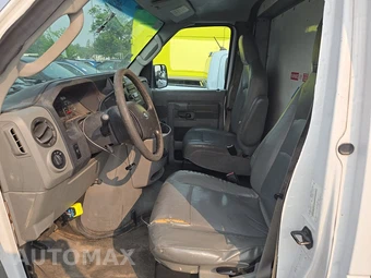 2011 Ford Super Duty E-350 Cutaway – miniatura 7