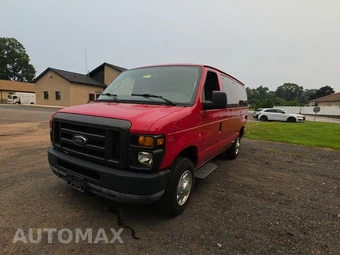 2011 Ford Super Duty E-350 Wagon XL 138.0" WB