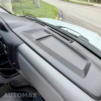 2011 Ford Super Duty E-350 Wagon XLT 138.0" WB - miniatura 92