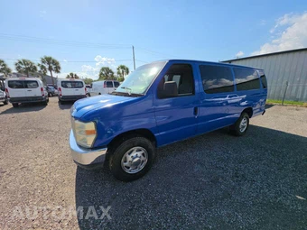 2011 Ford Super Duty E-350 Wagon XLT 138.0" WB