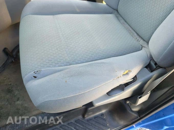 2011 Ford Super Duty E-350 Wagon XLT 138.0" WB – miniatura 23