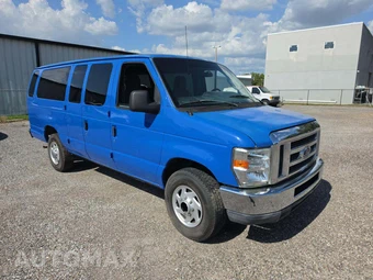 2011 Ford Super Duty E-350 Wagon XLT 138.0" WB – miniatura 4