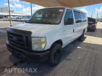 2011 Ford Super Duty E-350 Wagon XLT 138.0" WB
