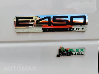 2011 Ford Super Duty E-450 Cutaway DRW - miniatura 9