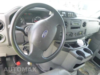 2011 Ford Super Duty E-450 Cutaway DRW - miniatura 7