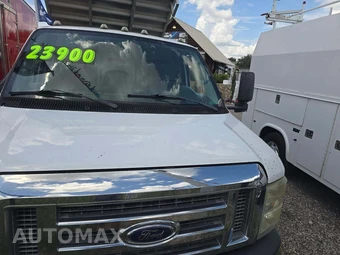 2011 Ford Super Duty E-450 Cutaway DRW - miniatura 19