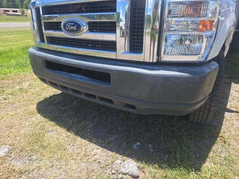2011 Ford Super Duty E-450 Cutaway DRW - miniatura 20