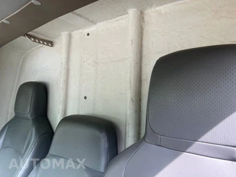2011 Ford Super Duty E-450 Cutaway DRW - miniatura 13