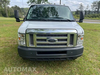 2011 Ford Super Duty E-450 Cutaway DRW - miniatura 6