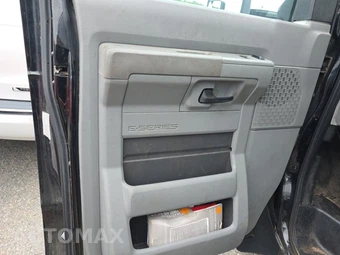 2011 Ford Super Duty E-450 Cutaway DRW - miniatura 9