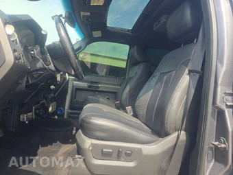 2011 Ford Super Duty F-250 Lariat Crew Cab Medium Bed - miniatura 7