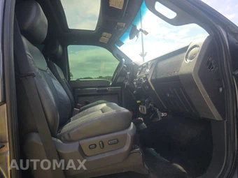 2011 Ford Super Duty F-250 Lariat Crew Cab Medium Bed - miniatura 8