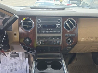 2011 Ford Super Duty F-250 Lariat Crew Cab Medium Bed - miniatura 11