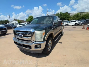 2011 Ford Super Duty F-250 Lariat Crew Cab Medium Bed