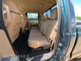 2011 Ford Super Duty F-250 Lariat Crew Cab Medium Bed - miniatura 10