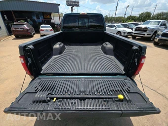 2011 Ford Super Duty F-250 Lariat Crew Cab Medium Bed - miniatura 11