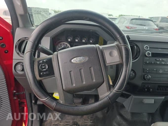 2011 Ford Super Duty F-250 XL Crew Cab Long Bed - miniatura 10