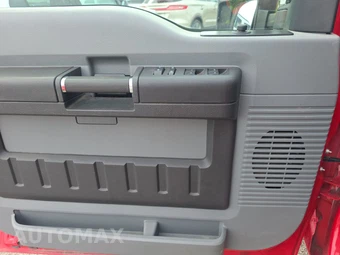 2011 Ford Super Duty F-250 XL Crew Cab Long Bed - miniatura 9