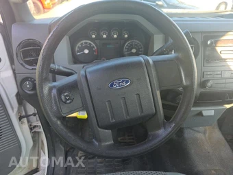 2011 Ford Super Duty F-250 XL Extended Cab Medium Bed w/Rear Doors - miniatura 10