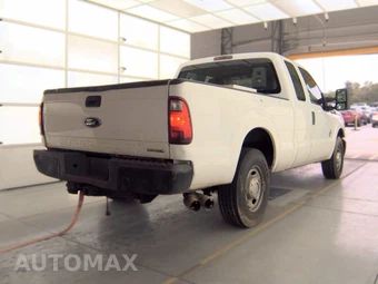 2011 Ford Super Duty F-250 XL Extended Cab Medium Bed w/Rear Doors - miniatura 4