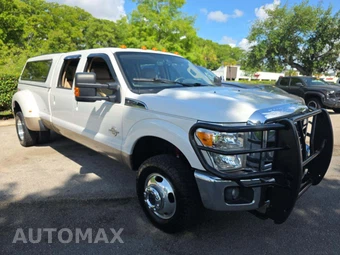 2011 Ford Super Duty F-350 Lariat Crew Cab Long Bed DRW - miniatura 4