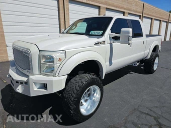 2011 Ford Super Duty F-350 Lariat Crew Cab Medium Bed